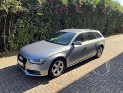Grau Gebraucht 2015 Audi A4 Ambition Kombi | 13.200 € (Fairer Preis)