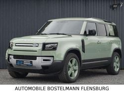 Grün Gebraucht 2023 Land Rover Defender 75th Limited Edition SUV | 94.985 € (Etwas zu teuer)