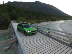 Grün Gebraucht 2018 Skoda Octavia RS Kombi | 20.600 € (Fairer Preis)