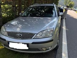 Silber Gebraucht 2003 Ford Mondeo Kombi | 1.200 € (Etwas zu teuer)