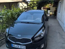 Schwarz Gebraucht 2016 Kia Carens Edition 7 Van / Kleinbus | 13.700 € (Teuer)