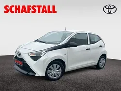 Weiss (white) Gebraucht 2020 Toyota Aygo Kleinwagen | 8.979 € (Guter Preis)