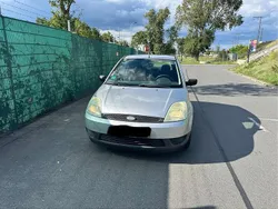 Silber Gebraucht 2004 Ford Fiesta Kleinwagen | 320 € (Guter Preis)