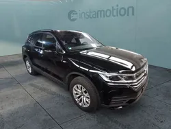 Schwarz Gebraucht 2024 VW Touareg SUV | 66.150 € (Superpreis)