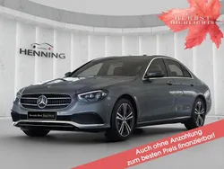 Grau Gebraucht 2023 Mercedes E300 Limousine | 43.480 € (Etwas zu teuer)
