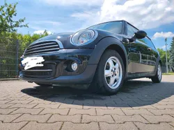 Schwarz Gebraucht 2011 Mini Cooper Clubman Kombi | 8.600 € (Teuer)