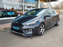 (1k) zilinaschwarz met. Gebraucht 2014 Kia ProCeed Kleinwagen | 11.950 € (Fairer Preis)
