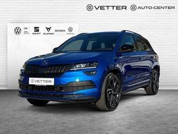 Raceblau metallic Gebraucht 2021 Skoda Karoq SportLine SUV | 30.897 € (Fairer Preis)