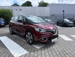 Zweifarbig: karmesinrot und b Gebraucht 2017 Renault Scénic IV Bose Edition Van / Kleinbus | 13.500 € (Guter Preis)