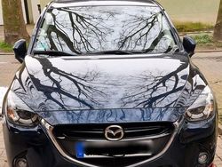 Blau Gebraucht 2015 Mazda 2 Sports-Line Kleinwagen | 10.600 € (Fairer Preis)