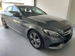 Grau Gebraucht 2016 Mercedes C220 Limousine | 17.890 € (Fairer Preis)