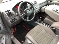 Schwarz Gebraucht 2006 VW Touran Goal Van / Kleinbus | 1.899 € (Guter Preis)
