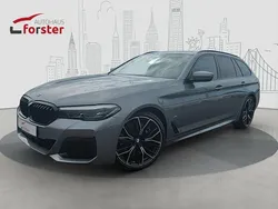 Skyscraper grau metallic Gebraucht 2023 BMW 530 M Sport Kombi | 51.990 €