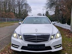 Weiß Gebraucht 2012 Mercedes E350 AMG Kombi | 14.950 € (Fairer Preis)