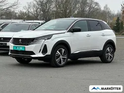 Weiss Gebraucht 2023 Peugeot 3008 Allure SUV | 24.450 € (Guter Preis)