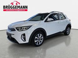 Weiß Gebraucht 2023 Kia Stonic Vision SUV | 17.490 € (Fairer Preis)