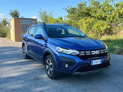 Blau Gebraucht 2024 Dacia Sandero Expression Kleinwagen | 15.100 € (Guter Preis)
