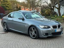 Silber Gebraucht 2009 BMW 328 Coupé | 7.199 €