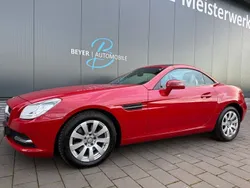 Rot Gebraucht 2013 Mercedes SLK250 Cabrio | 18.990 € (Fairer Preis)