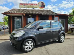 Schwarz Gebraucht 2009 Daihatsu Sirion Kleinwagen | 2.490 € (Fairer Preis)