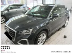 Grau Gebraucht 2020 Audi Q2 Ambiente SUV | 22.490 € (Guter Preis)