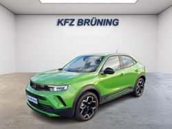 Matcha grün metallic (metallic) Gebraucht 2022 Opel Mokka-e Edition SUV | 14.880 € (Superpreis)