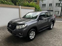 Grau Gebraucht 2021 Toyota Land Cruiser Comfort SUV | 48.950 €