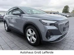 Grau Gebraucht 2022 Audi Q4 e-tron SUV | 29.590 € (Superpreis)