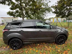 Grau Gebraucht 2018 Ford Kuga ST SUV | 12.000 € (Fairer Preis)