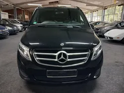 Schwarz Gebraucht 2019 Mercedes V250 Van / Kleinbus | 35.500 € (Fairer Preis)