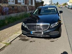 Schwarz Gebraucht 2017 Mercedes E220 Kombi | 20.000 € (Fairer Preis)
