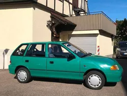 Grün Gebraucht 1998 Suzuki Swift GLS Limousine | 1.650 €