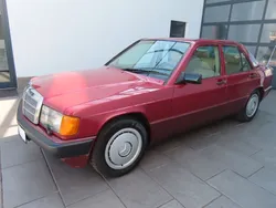 Rot Gebraucht 1989 Mercedes 190 Limousine | 13.985 €