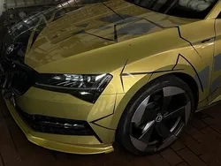 Gold Gebraucht 2021 Skoda Superb SportLine Kombi | 22.500 € (Superpreis)