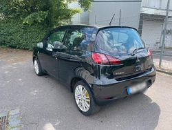 Schwarz Gebraucht 2009 Mitsubishi Colt Kleinwagen | 2.500 € (Etwas zu teuer)