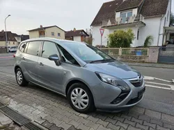 Graumetallic Gebraucht 2014 Opel Zafira Tourer Active Van / Kleinbus | 6.478 € (Guter Preis)