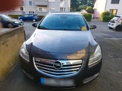 Grau Gebraucht 2011 Opel Insignia Kombi | 2.500 € (Superpreis)