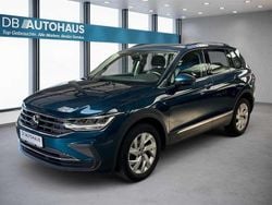 Blau Gebraucht 2022 VW Tiguan Life SUV | 29.490 € (Superpreis)