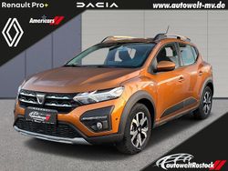 Orange Gebraucht 2022 Dacia Sandero Comfort Kleinwagen | 16.990 € (Teuer)