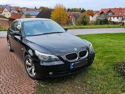 Schwarz Gebraucht 2004 BMW 530 Limousine | 5.999 € (Etwas zu teuer)