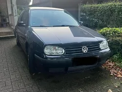 Schwarz Gebraucht 2001 VW Golf IV Kleinwagen | 3.500 € (Teuer)
