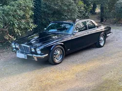 Schwarz Gebraucht 1977 Jaguar XJ12 Limousine | 46.800 €