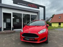 Rot Gebraucht 2017 Ford Fiesta Trend Kleinwagen | 7.990 € (Fairer Preis)