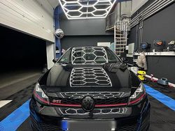 Schwarz Gebraucht 2014 VW Golf VII GTI Limousine | 16.000 € (Etwas zu teuer)