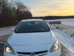 Weiß Gebraucht 2013 Opel Astra Active Limousine | 4.200 € (Fairer Preis)