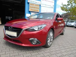 Rot Gebraucht 2015 Mazda 3 Sports-Line Limousine | 7.300 € (Guter Preis)