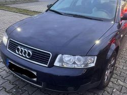 Blau Gebraucht 2001 Audi A4 Kombi | 1.500 € (Superpreis)