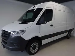 Arktikweiss Gebraucht 2021 Mercedes Sprinter Van | 27.690 € (Fairer Preis)