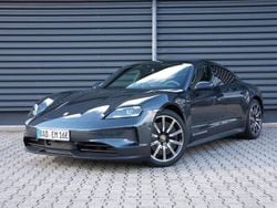 Vulkangraumetallic Gebraucht 2024 Porsche Taycan Limousine | 88.880 € (Superpreis)