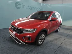Rot Gebraucht 2024 VW T-Roc Life SUV | 31.350 € (Guter Preis)